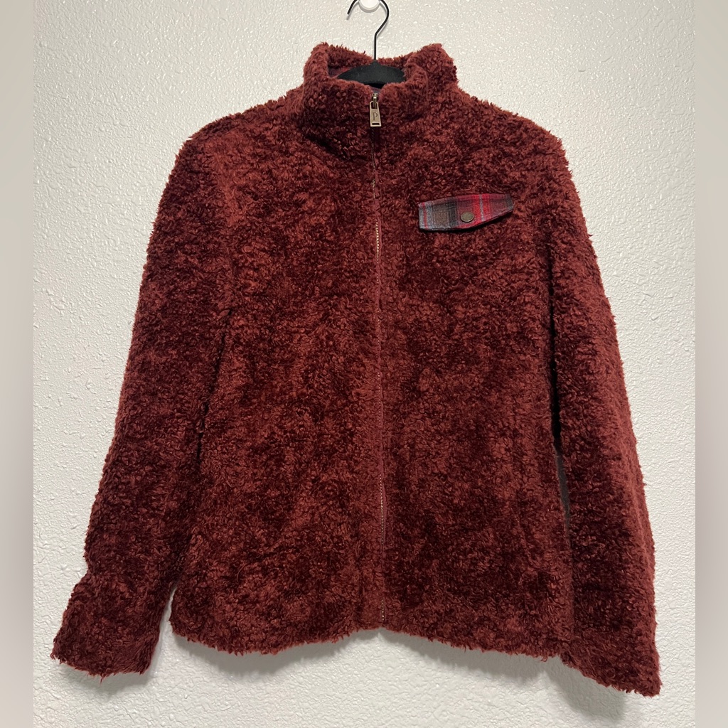 Pendleton Women’s Acrylic Fuzzy Jacket, Red Plaid, Winter, Fall Sz S